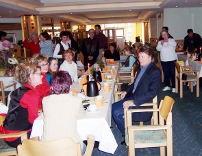 17.02.08-Tisch 2-mini02