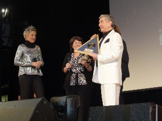 6-Bause Gala-goldene Henne 1