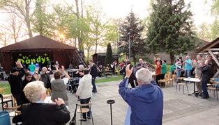 Publikum am 04.05.2013 in Milow (6)-mini