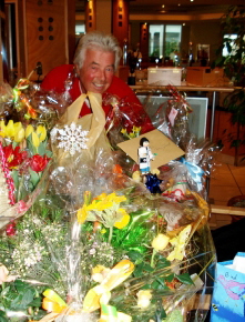 17.02.08-Thomas im Blumenmeer-mini02